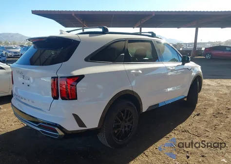 2022 Kia Sorento S z USA, uszkodzony, nr VIN 5XYRL4LC5NG131390